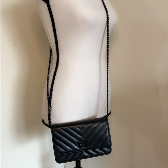 CHANEL WOC WALLET ON CHAIN SO BLACK - Picture 3 of 14